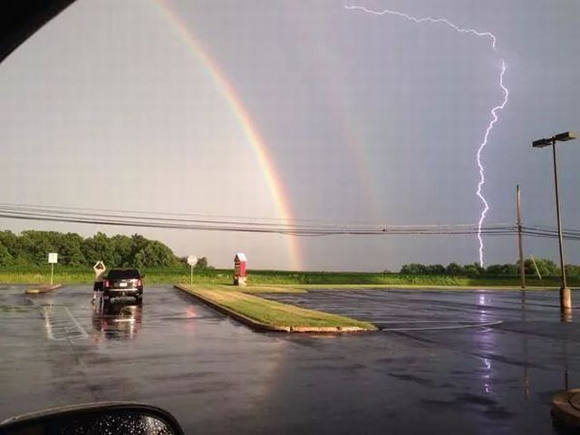 虹と雷